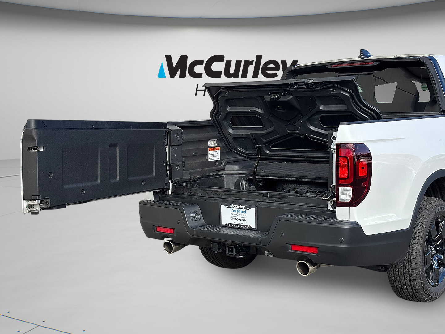 Certified 2026 Honda Ridgeline Black Edition image 6