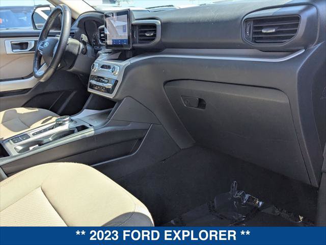 Used 2023 Ford Explorer XLT RWD image 23