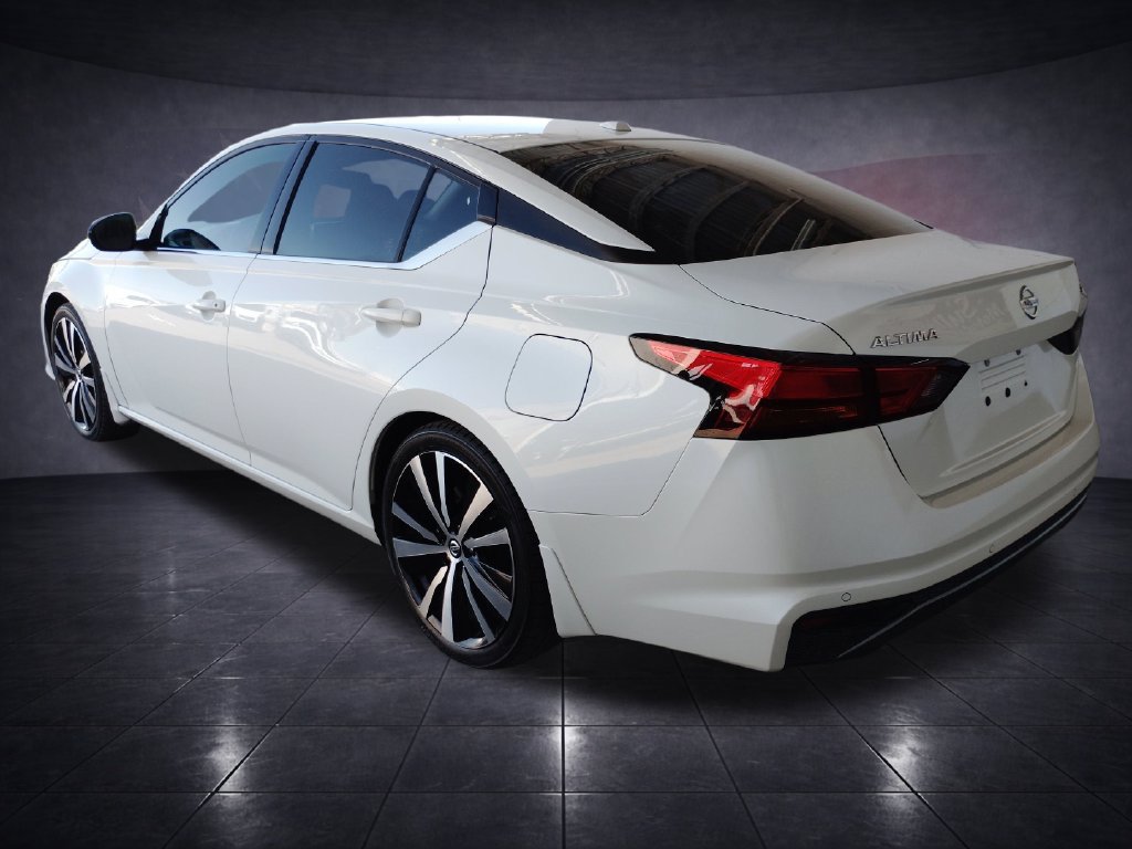 Used 2020 Nissan Altima 2.5 SR FWD image 3