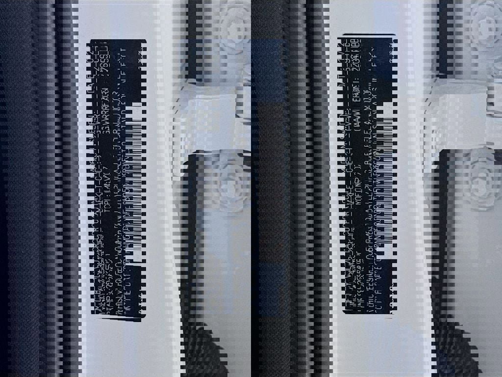 Certified 2023 Volvo XC60 B5 Plus w/ Protection Package Premier image 32