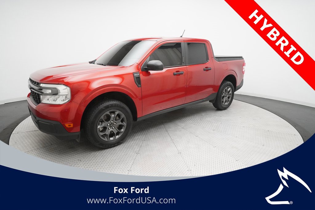 Used 2022 Ford Maverick XLT image 1