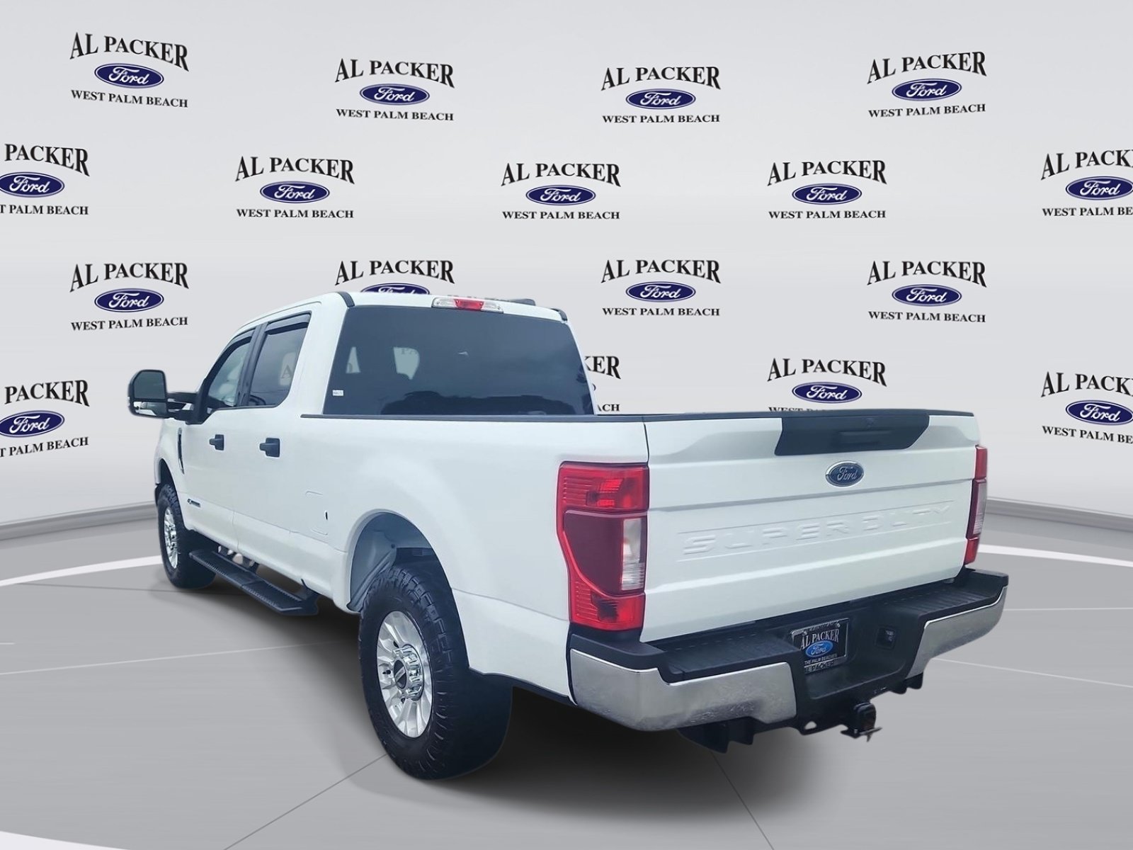 Certified 2022 Ford F250 XLT AWD/4WD image 4