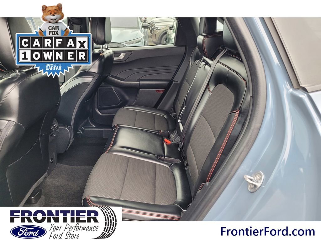 Used 2024 Ford Escape ST-Line image 11