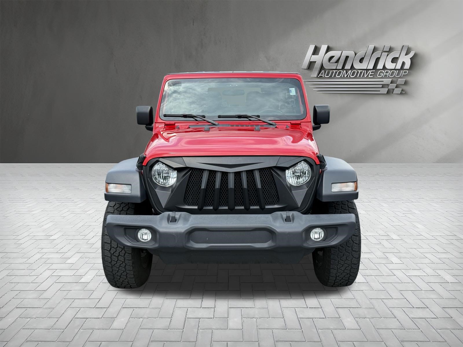Used 2024 Jeep Wrangler Sport AWD/4WD image 3