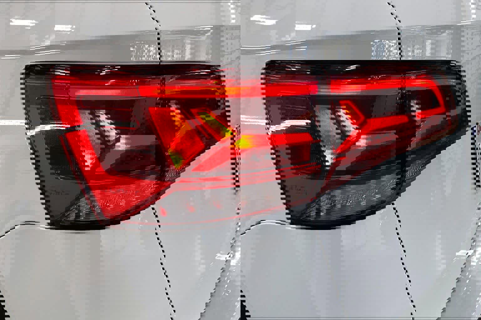 Used 2024 Volkswagen Taos S image 31