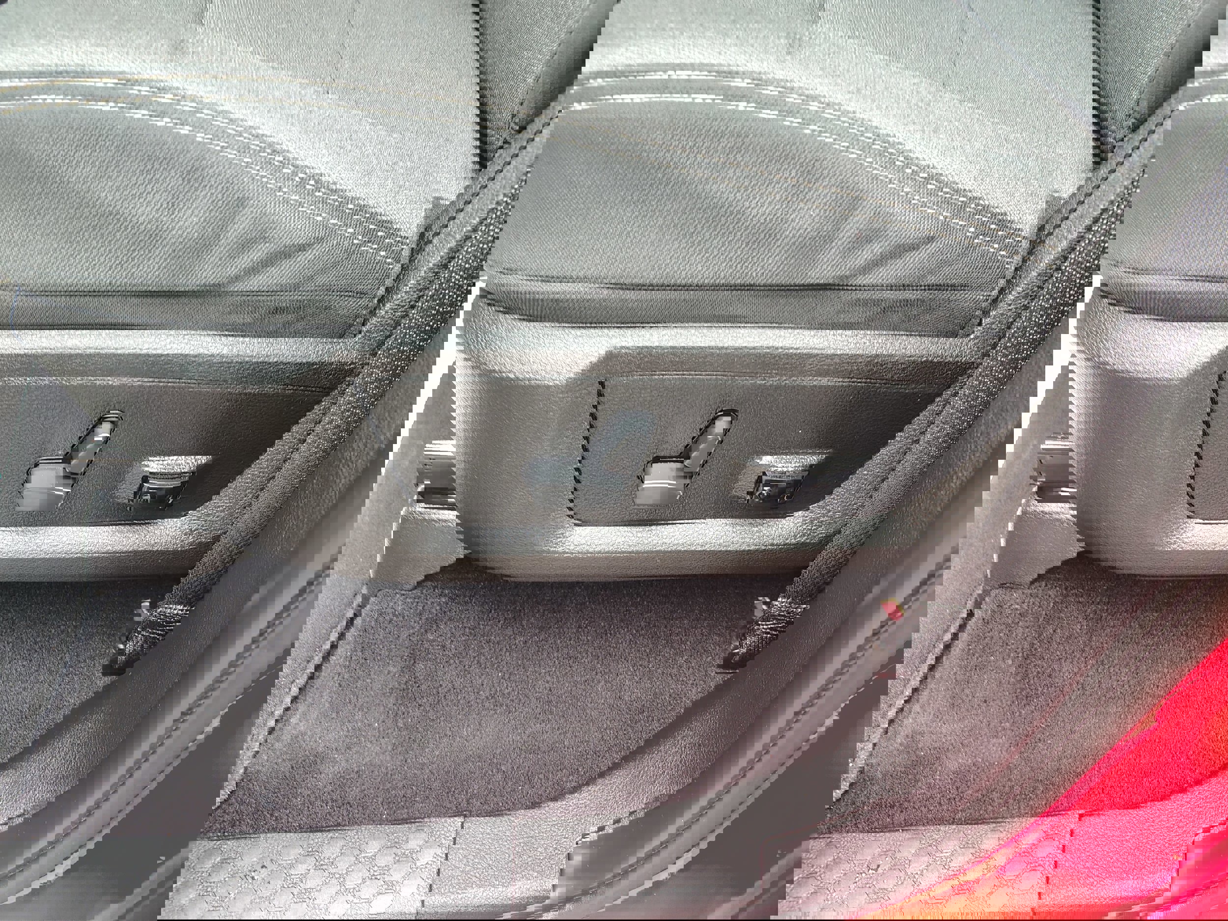 Certified 2021 RAM 1500 Classic Warlock w/ Luxury Group image 17