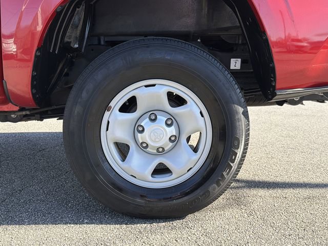 Used 2022 Toyota Tacoma SR5 image 19