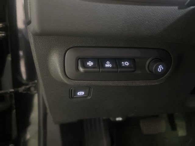 Used 2024 GMC Terrain AT4 w/ Infotainment Package II AWD/4WD image 17