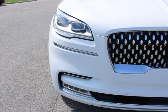 Used 2021 Lincoln Aviator Black Label w/ Dynamic Handling Package AWD/4WD image 40