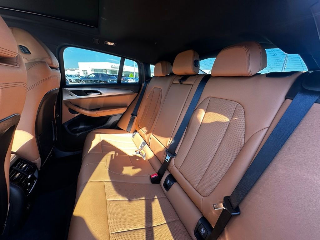 Certified 2025 BMW X4 xDrive30i image 26