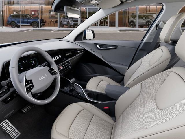 New 2025 Kia Niro EX Touring image 17