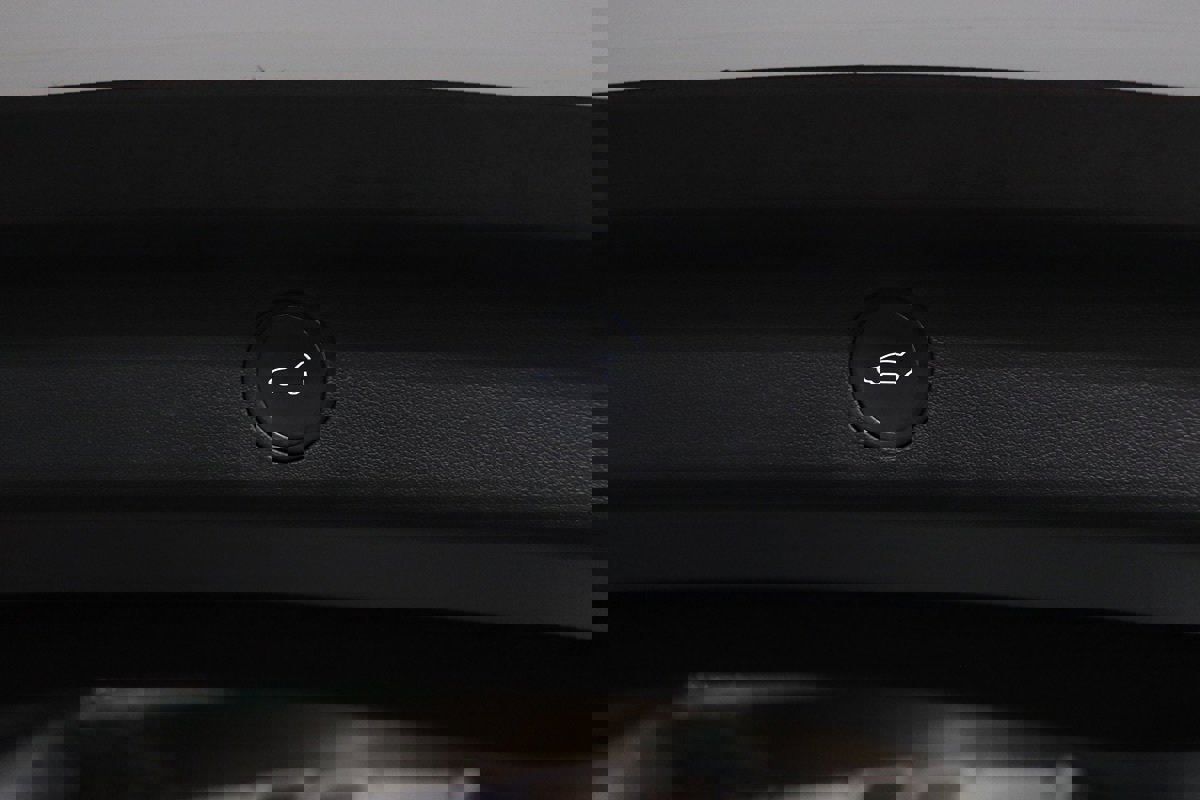 Used 2022 Tesla Model Y Long Range image 61