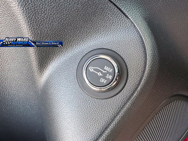 Used 2023 Buick Encore GX Essence w/ Experience Buick Package AWD/4WD image 16