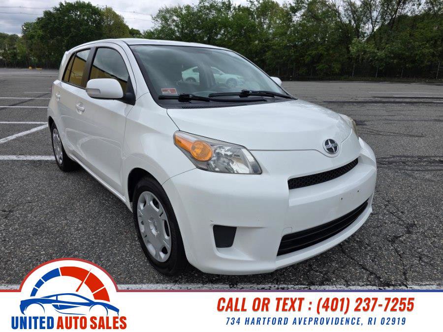 Used 2013 Scion xD FWD image 7