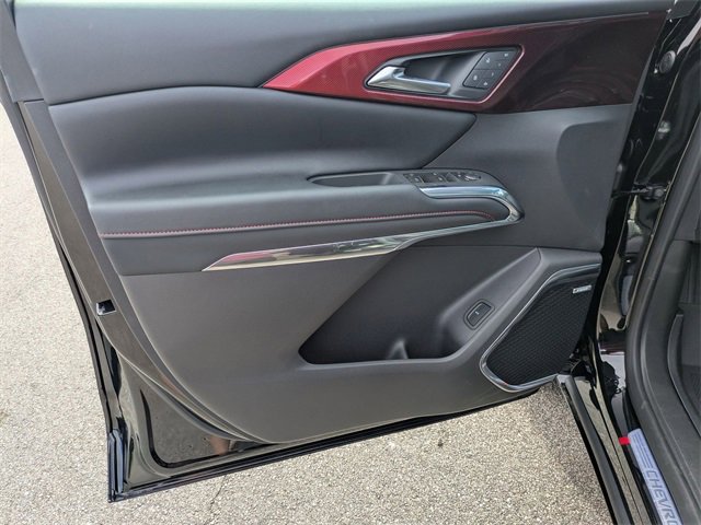 New 2026 Chevrolet Traverse RS image 8
