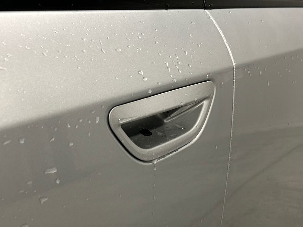 Used 2024 Jeep Wagoneer Launch Edition image 13