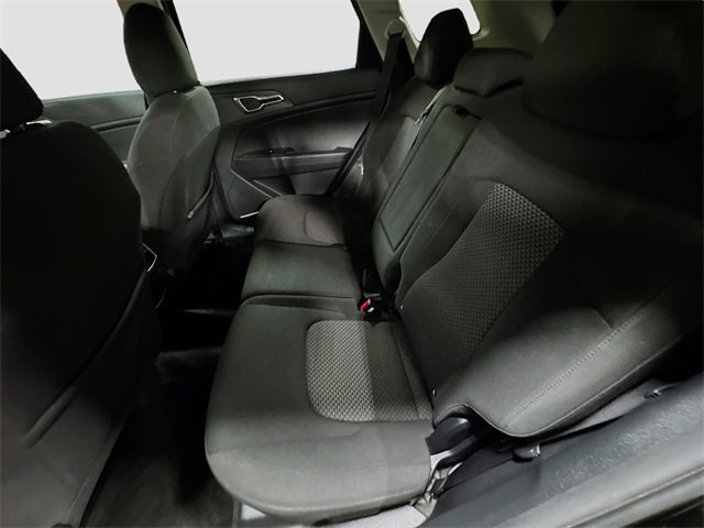 Used 2023 Kia Sportage LX image 25