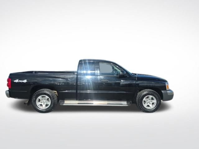 Used 2005 Dodge Dakota SLT w/ Trailer Tow Group image 4
