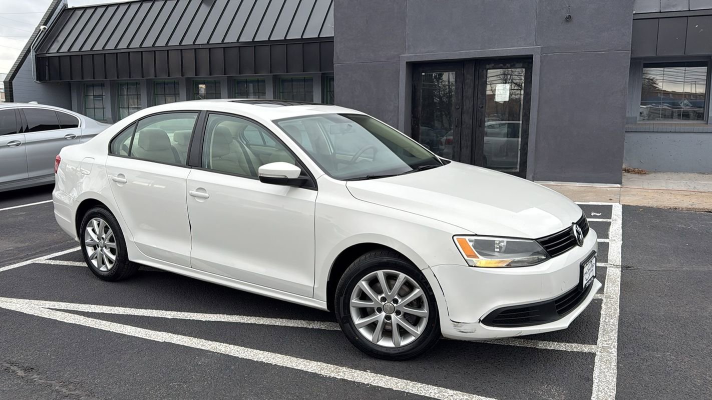 Used 2011 Volkswagen Jetta SE