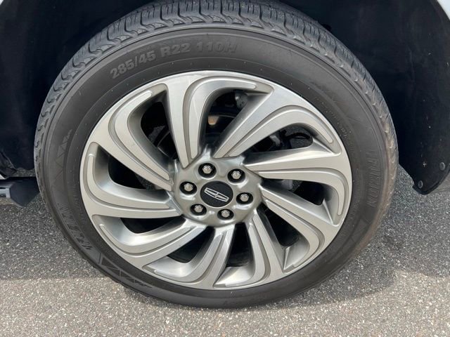 Used 2022 Lincoln Navigator L Reserve RWD image 15