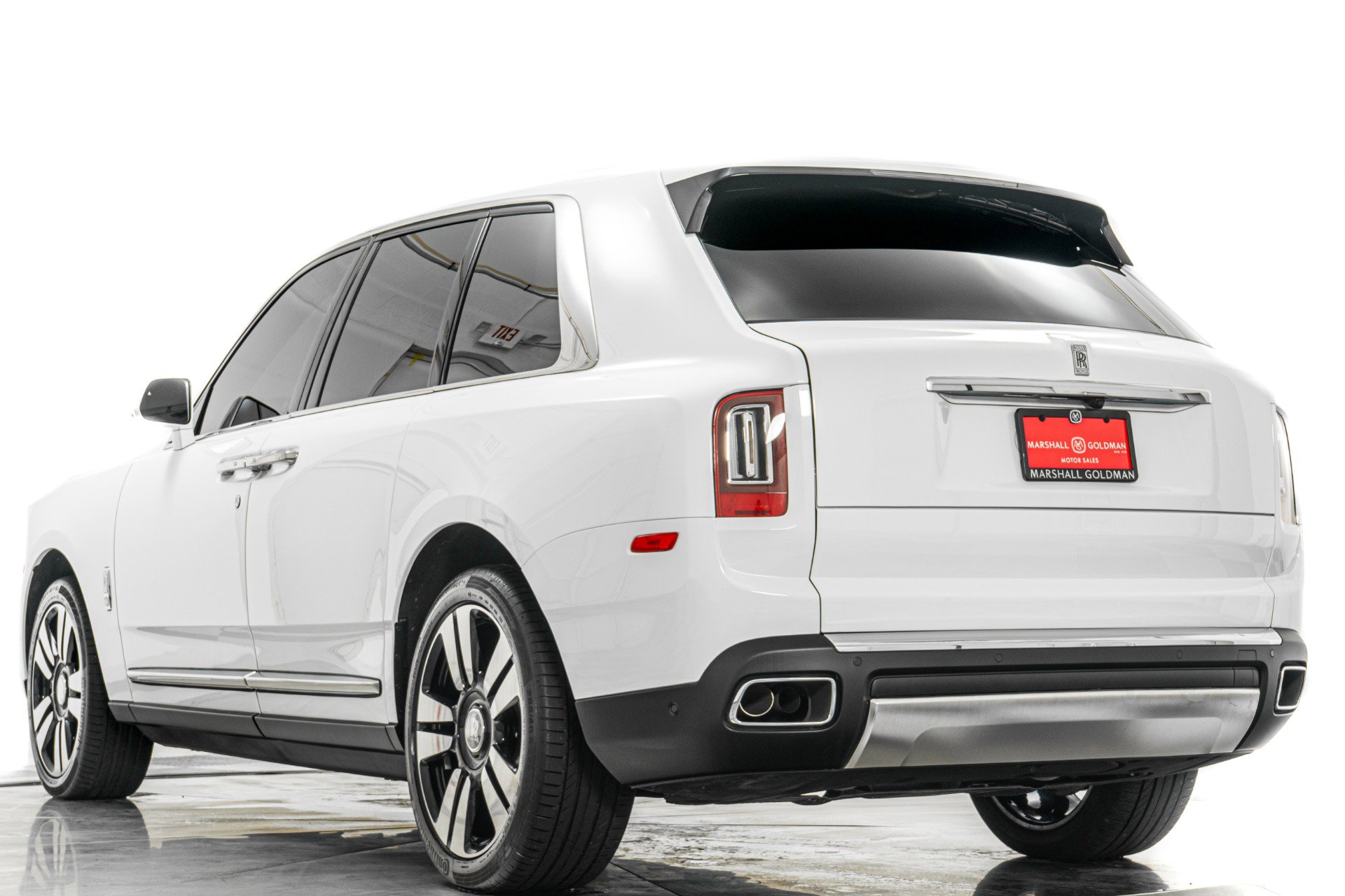 Used 2024 Rolls-Royce Cullinan image 36