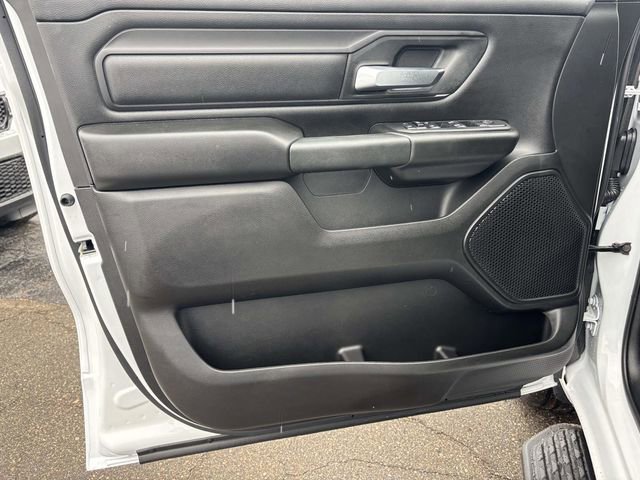 New 2026 RAM 1500 Express AWD/4WD image 14