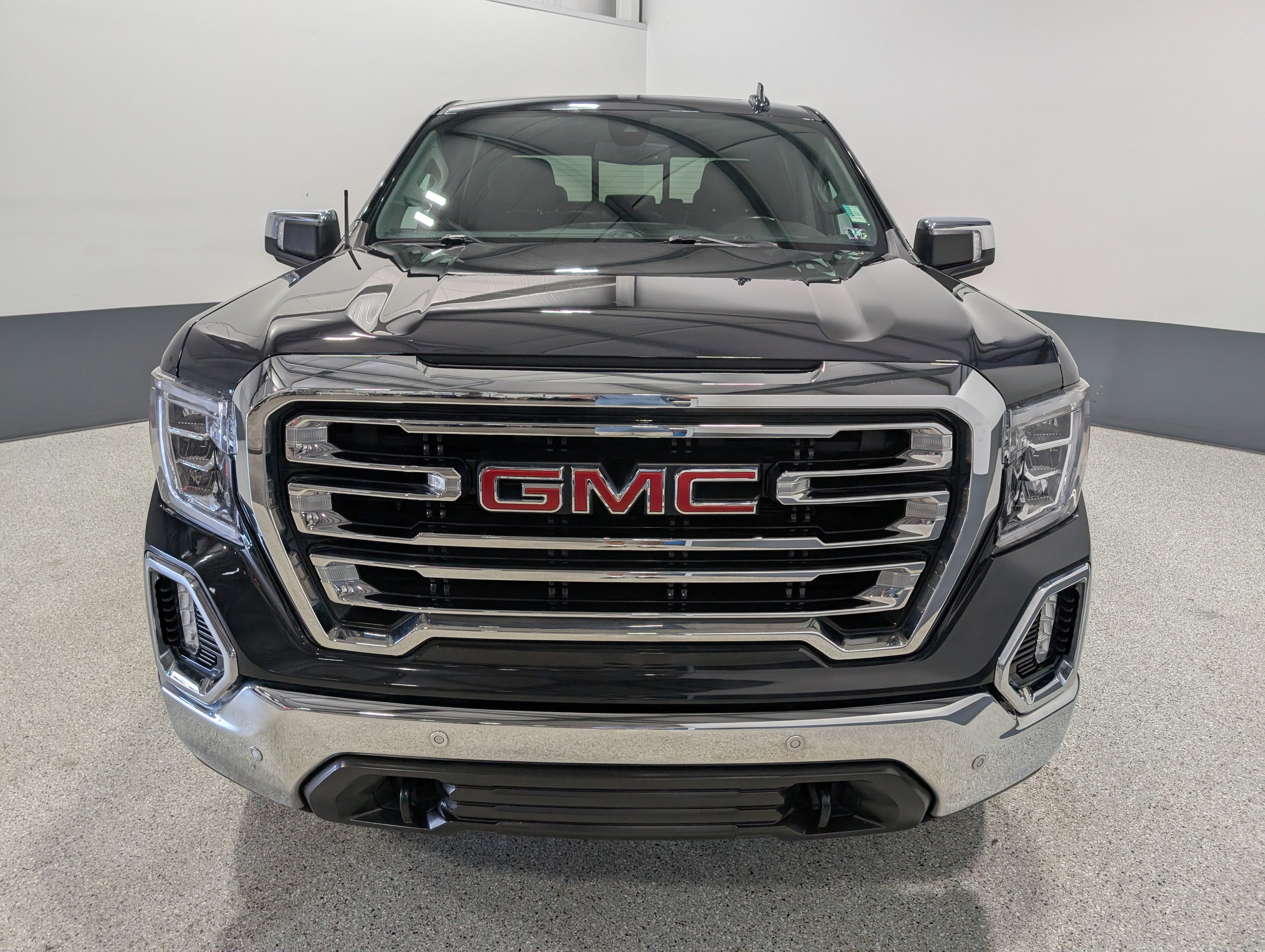 Used 2020 GMC Sierra 1500 SLT w/ SLT Premium Plus Package image 8