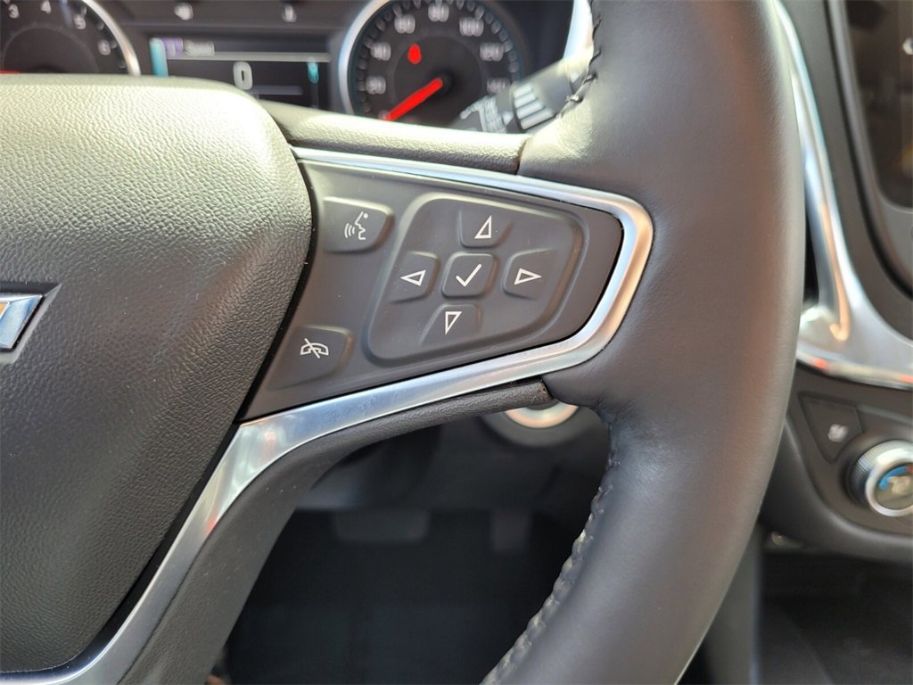 Used 2018 Chevrolet Equinox Premier image 34