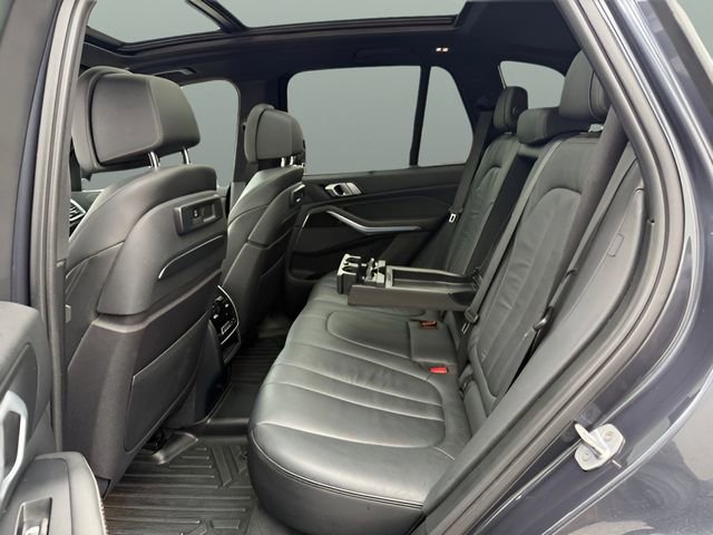 Used 2019 BMW X5 xDrive40i w/ Executive Package AWD/4WD image 32
