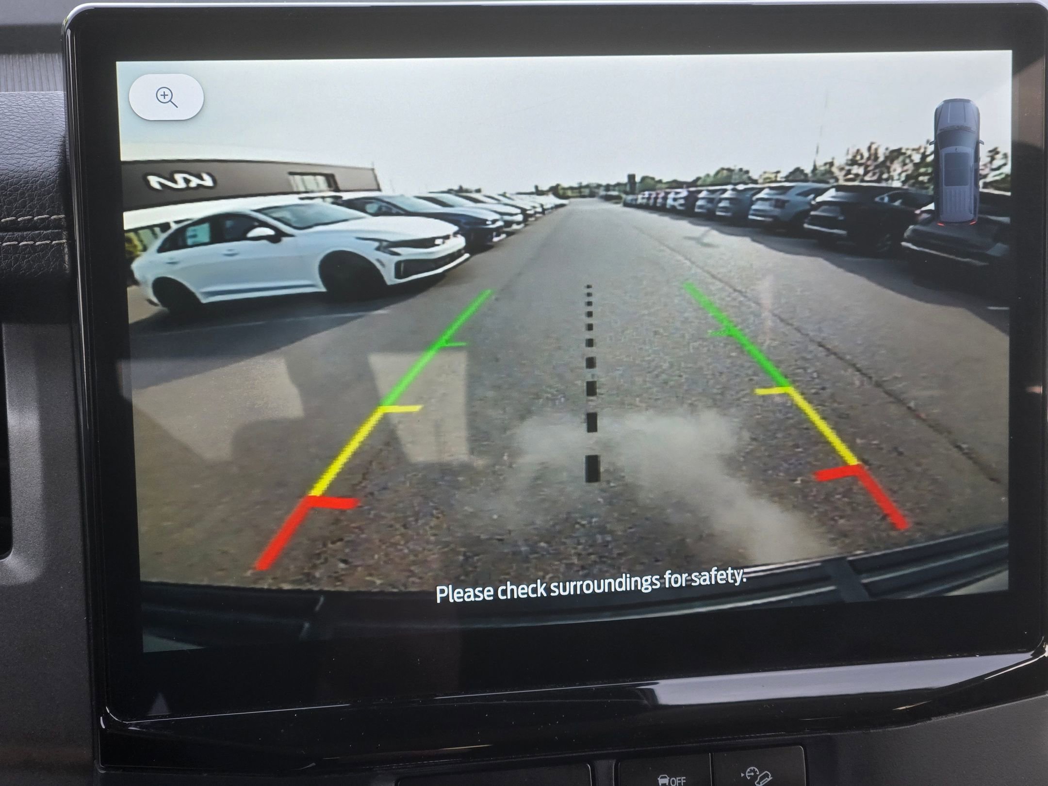 Used 2023 Ford Expedition Max XLT image 30