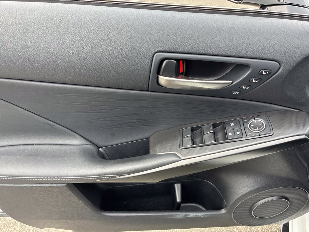 Certified 2023 Lexus IS 350 F Sport w/ Navigation Package RWD image 19