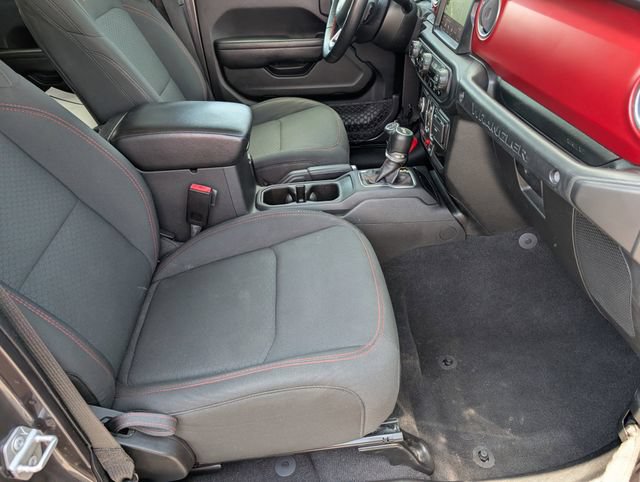 Used 2021 Jeep Wrangler Unlimited Rubicon AWD/4WD image 27