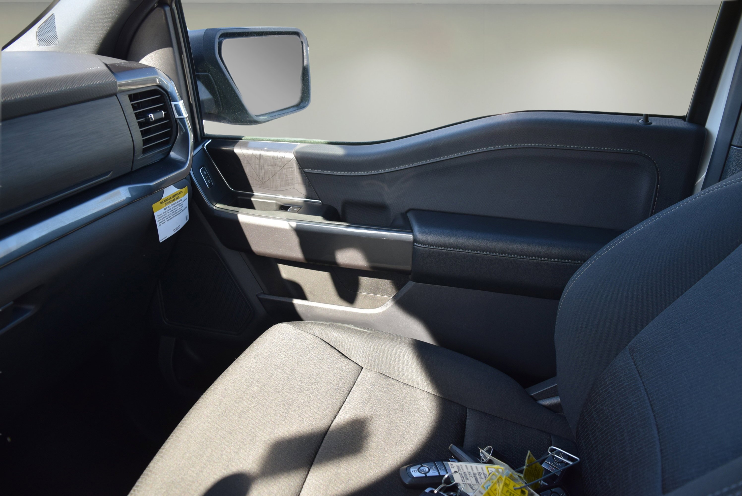 Used 2023 Ford F150 XLT w/ Equipment Group 302A High image 17