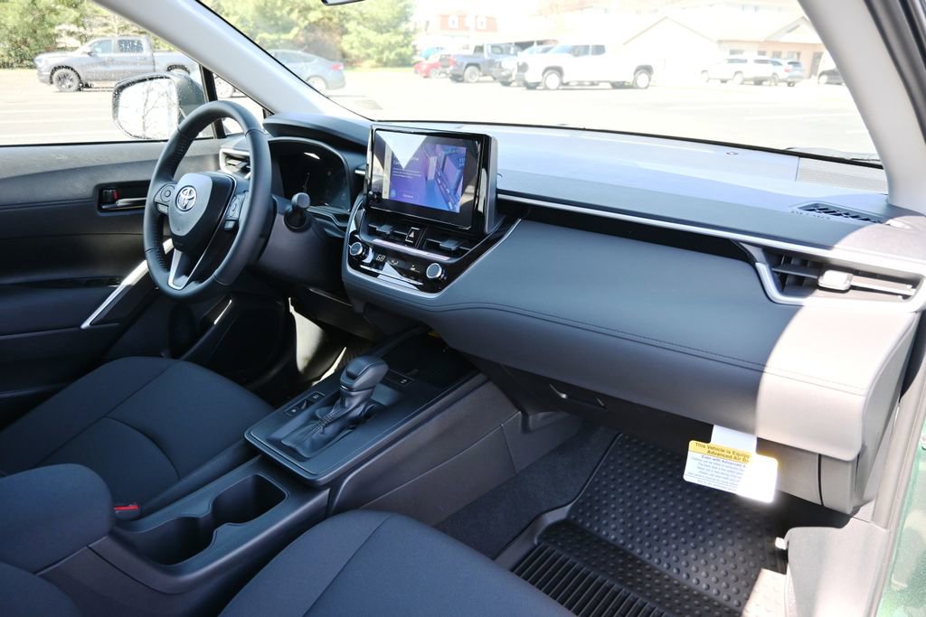 New 2026 Toyota Corolla Cross LE image 12