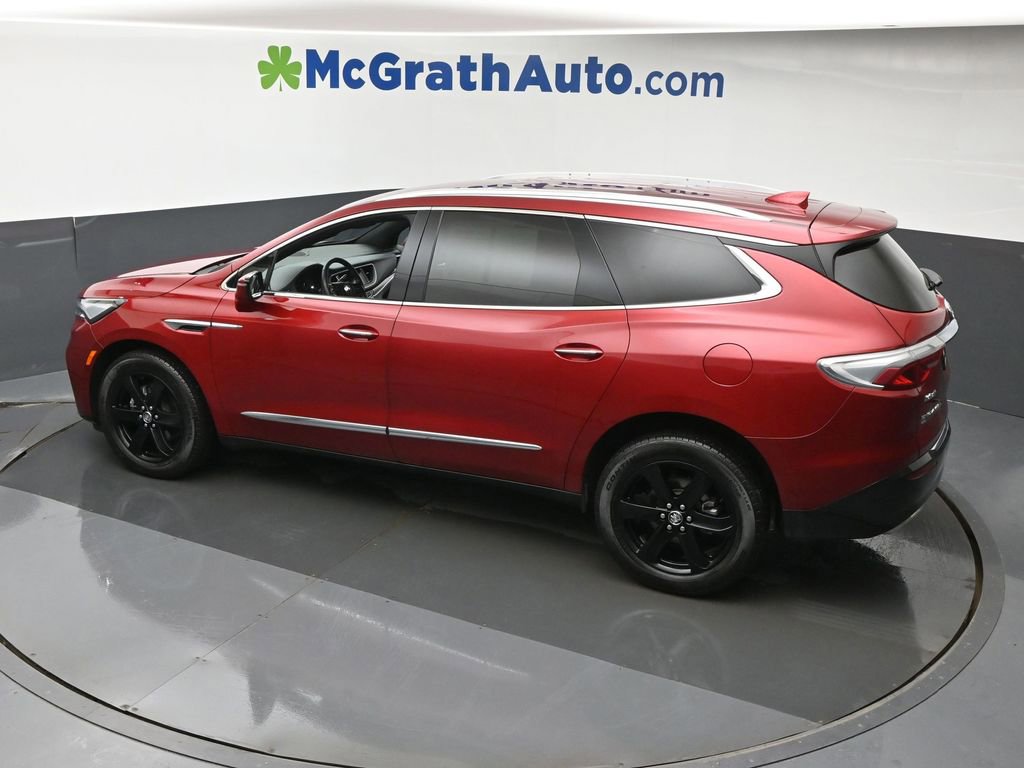Used 2024 Buick Enclave Essence w/ Sport Touring Edition image 19