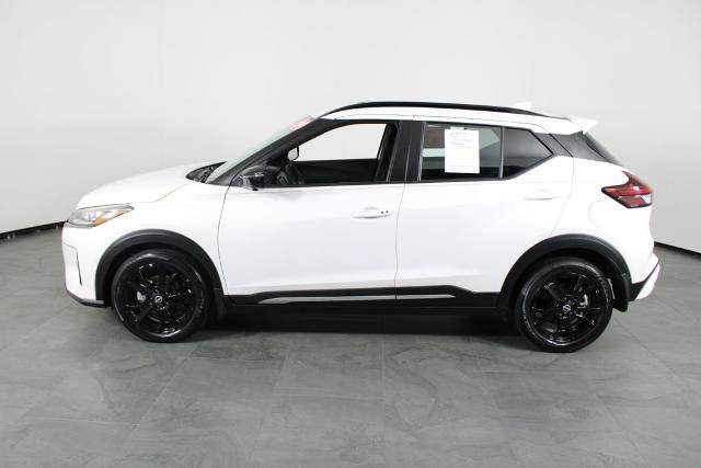 Certified 2024 Nissan Kicks SR FWD image 12