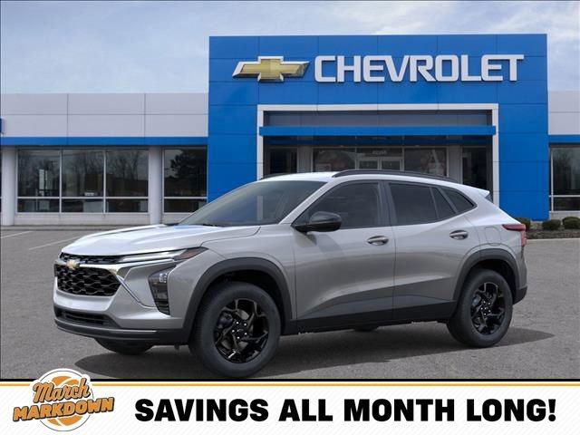 New 2026 Chevrolet Trax LT w/ Driver Confidence Package image 2