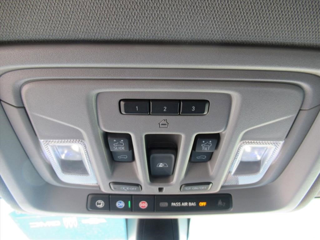 Certified 2022 Chevrolet Silverado 1500 RST image 25