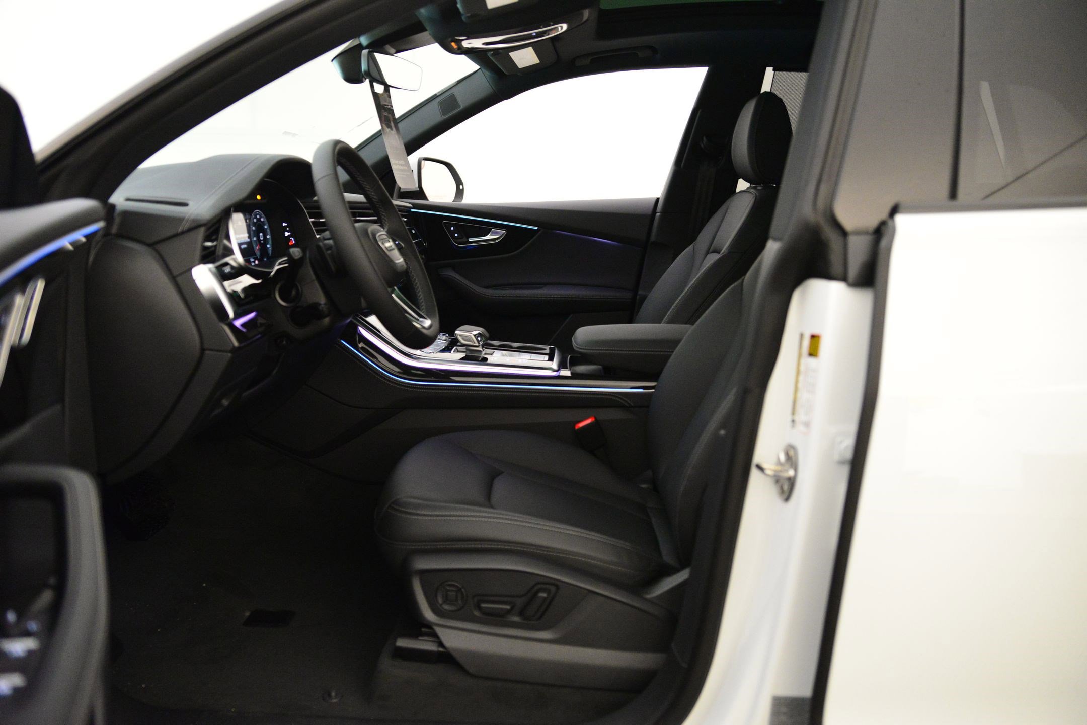 New 2026 Audi Q8 Premium Plus image 22