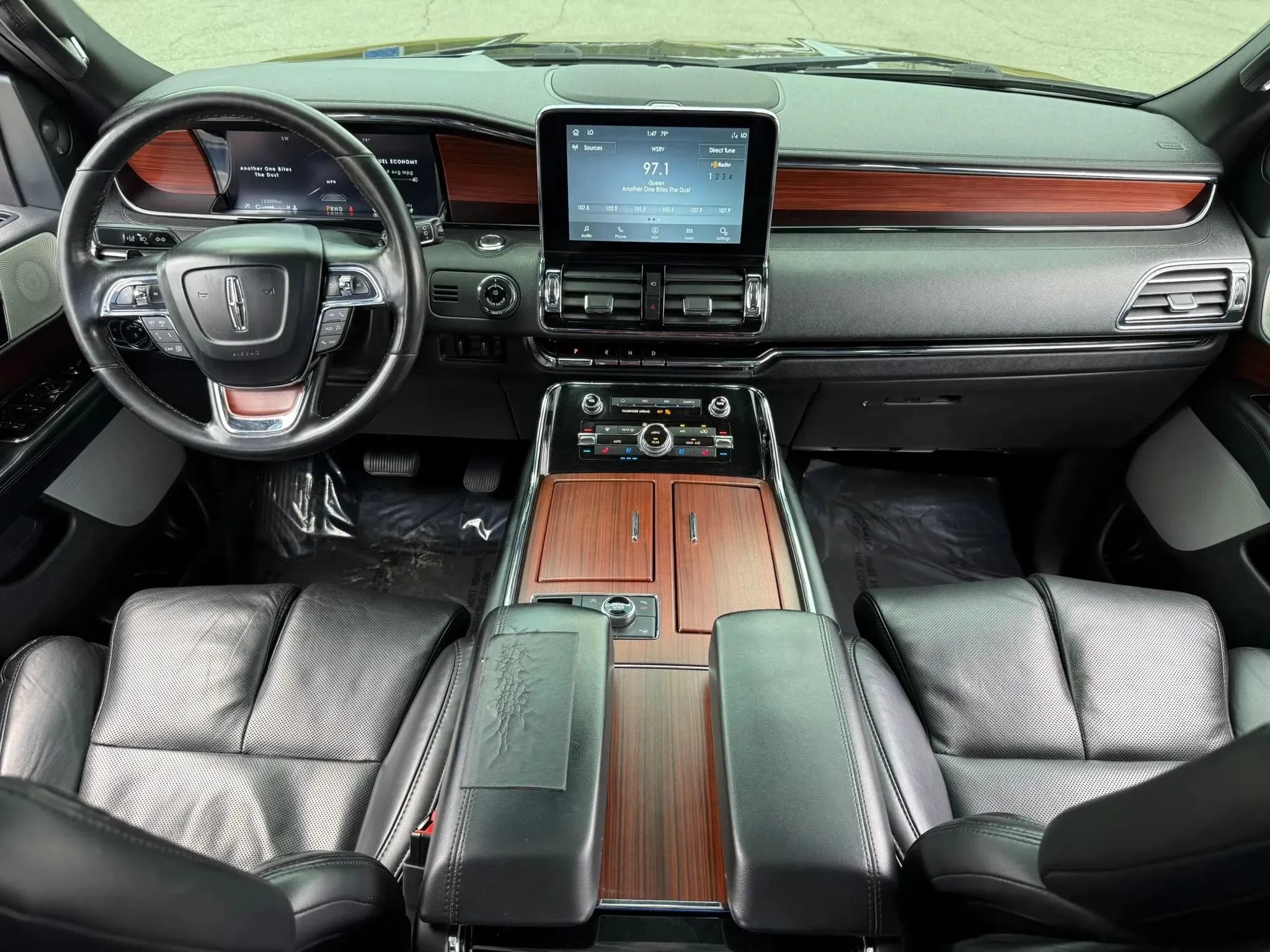 Used 2021 Lincoln Navigator L Reserve AWD/4WD image 18
