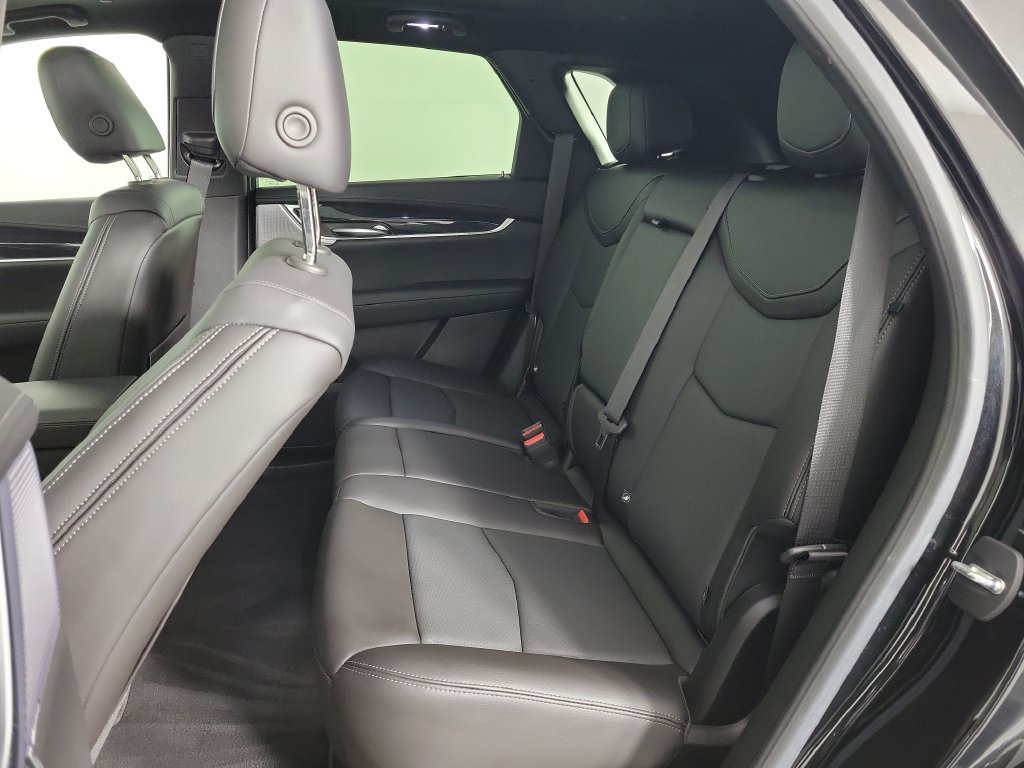 Used 2023 Cadillac XT5 Premium Luxury FWD image 12