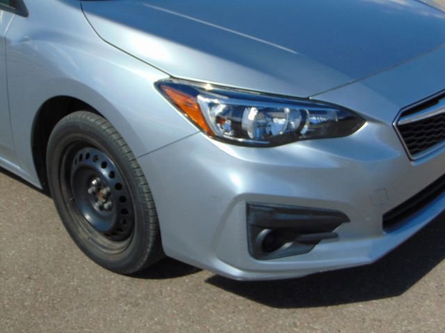 Used 2018 Subaru Impreza 2.0i image 2