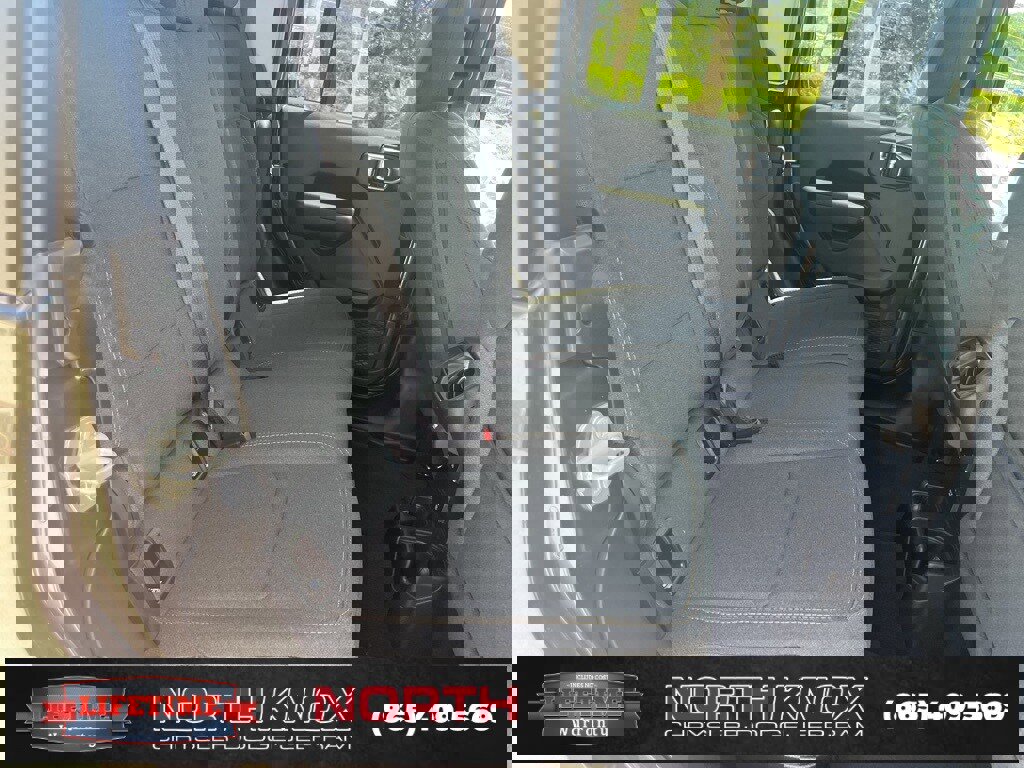 New 2025 Jeep Gladiator Sport image 20