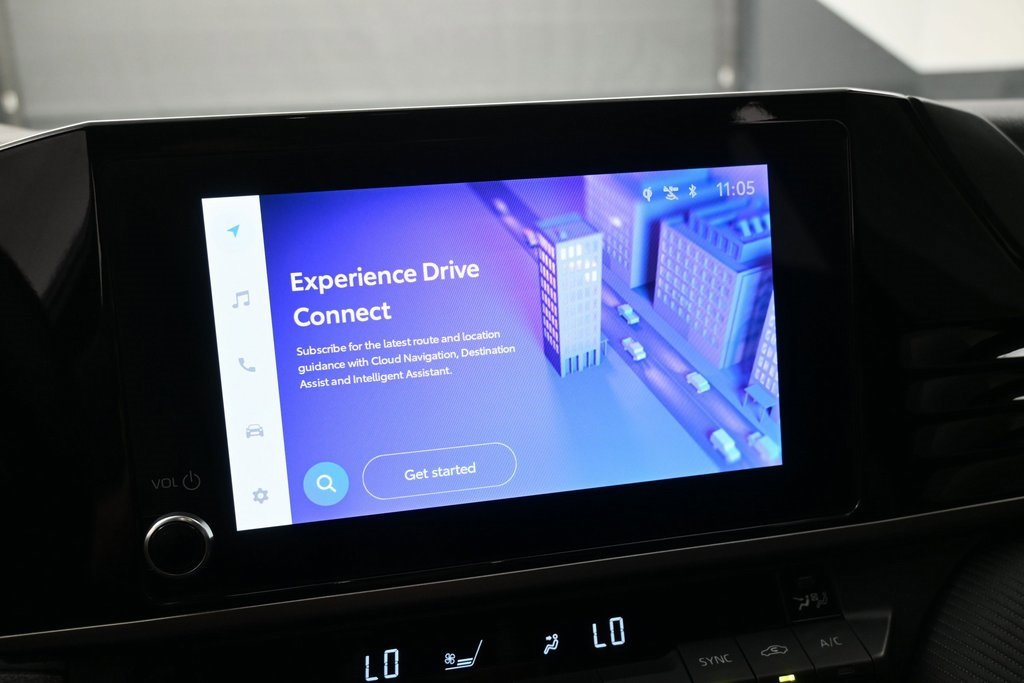 Used 2025 Toyota Camry SE image 20