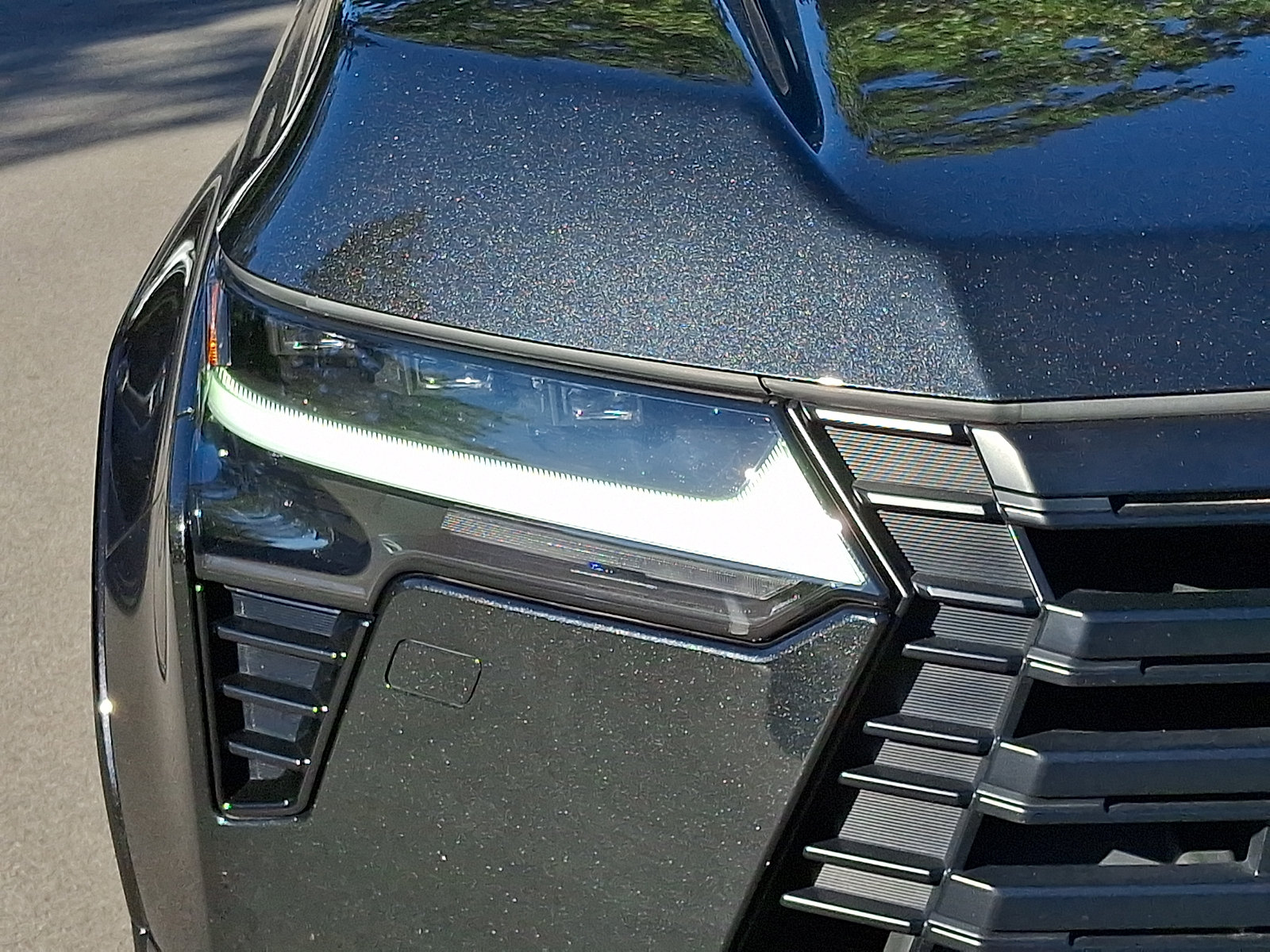 Certified 2024 Lexus GX 550 w/ Accessory Package (2T) AWD/4WD image 9