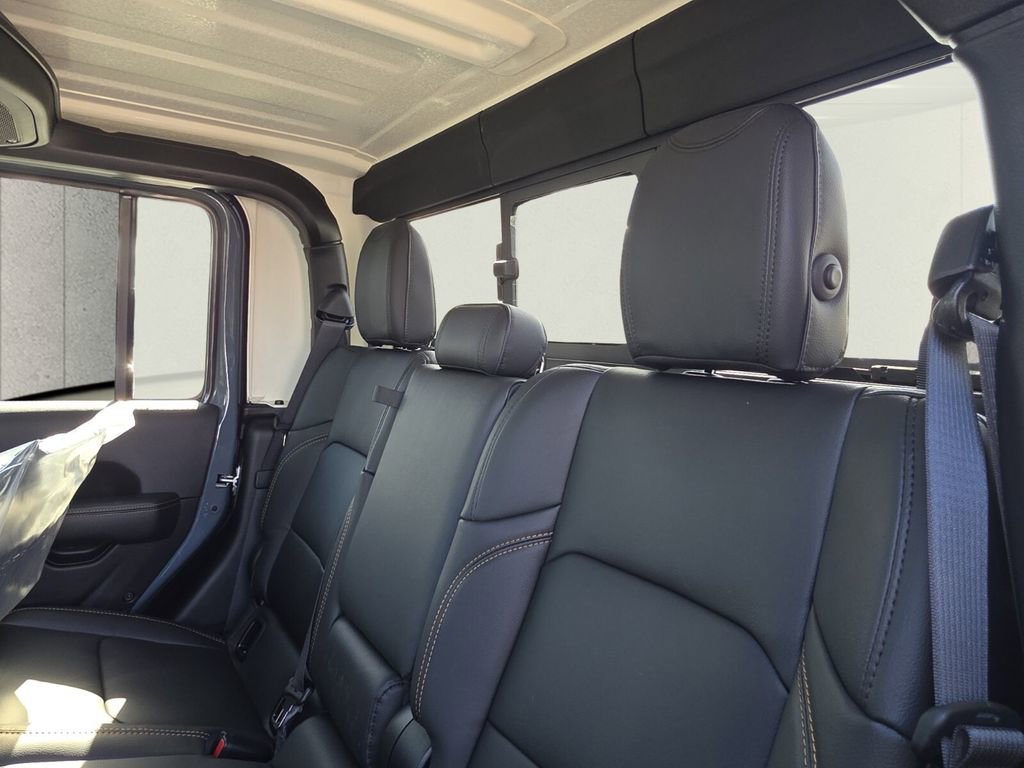 New 2026 Jeep Gladiator Sport image 7