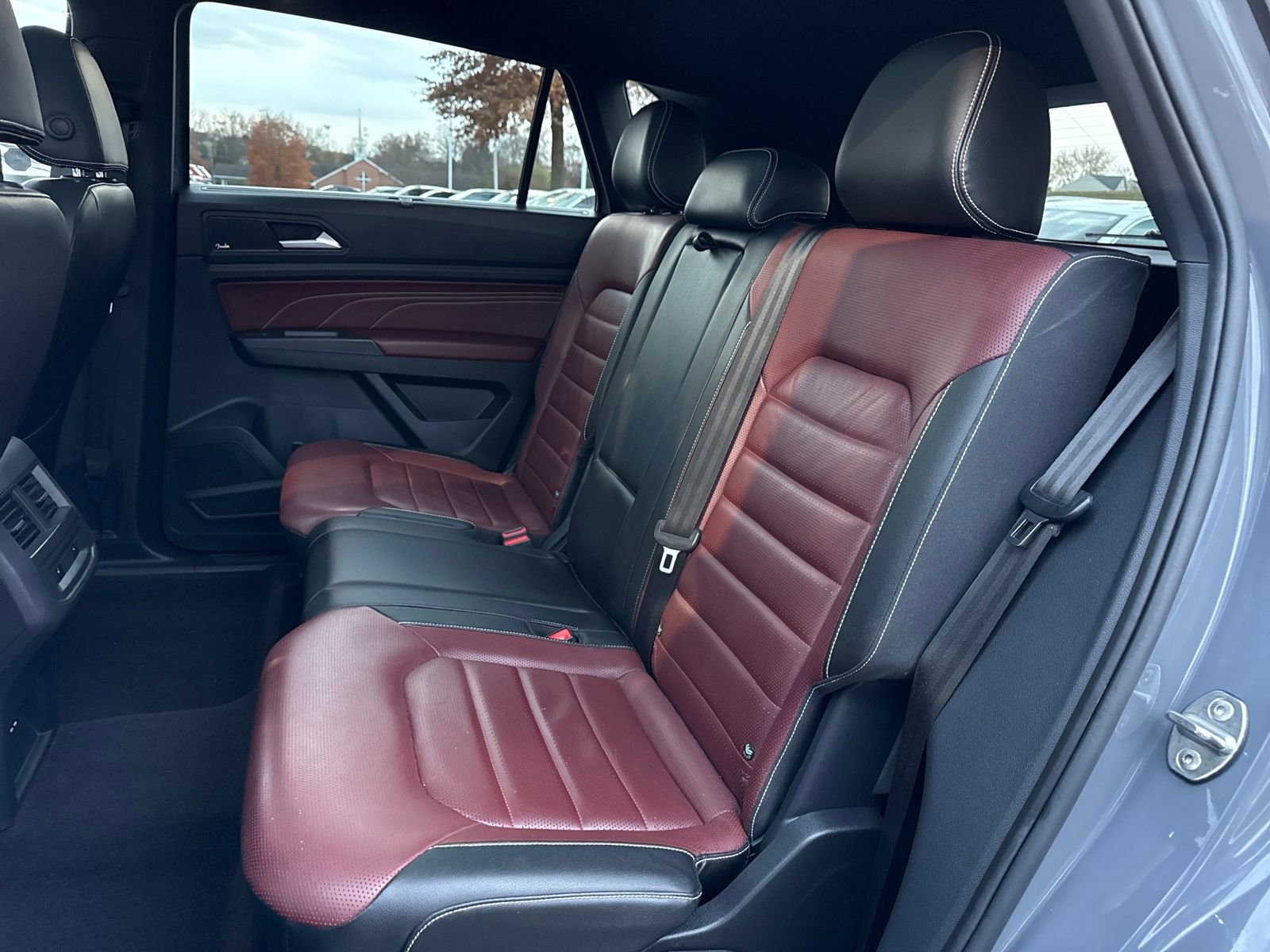 Certified 2023 Volkswagen Atlas Cross Sport SEL Premium R-Line image 26