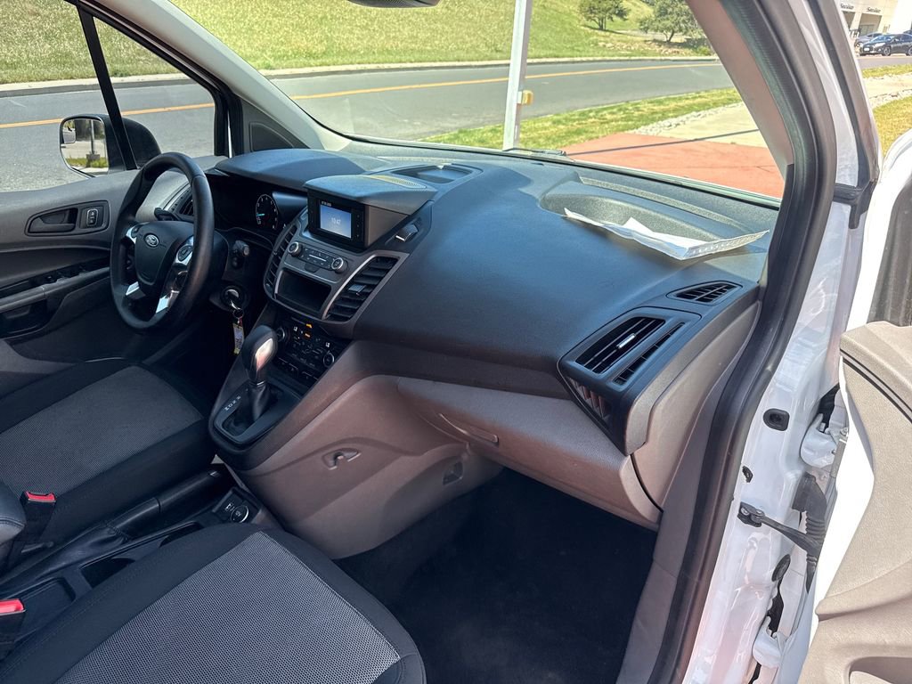Used 2019 Ford Transit Connect XL FWD image 29