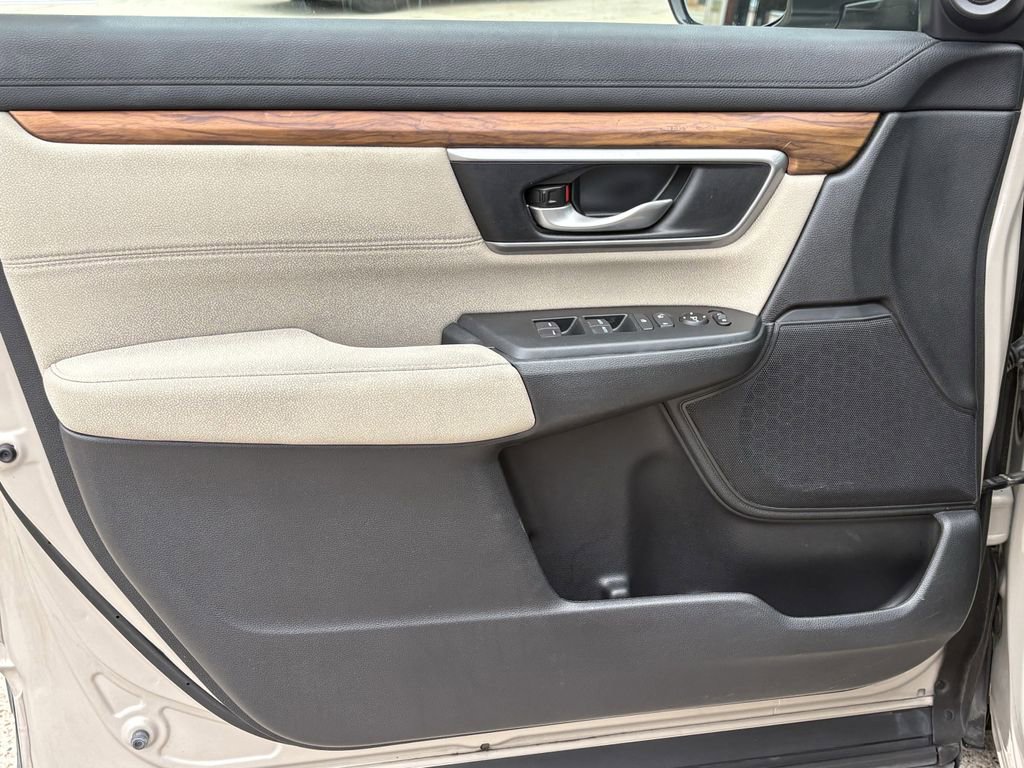 Used 2018 Honda CR-V EX image 10