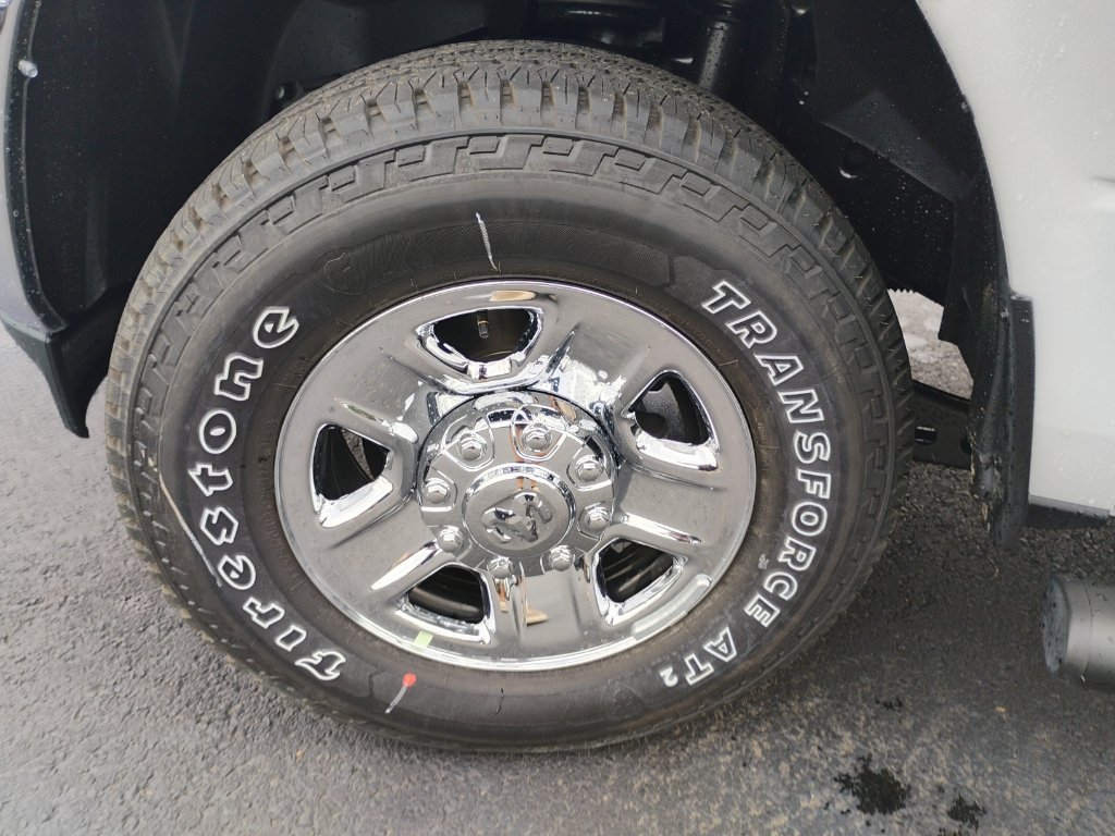 New 2026 RAM 2500 Tradesman AWD/4WD image 9